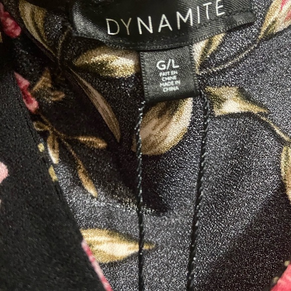 NWT Size L Dynamite Floral Blouse - Picture 6 of 6